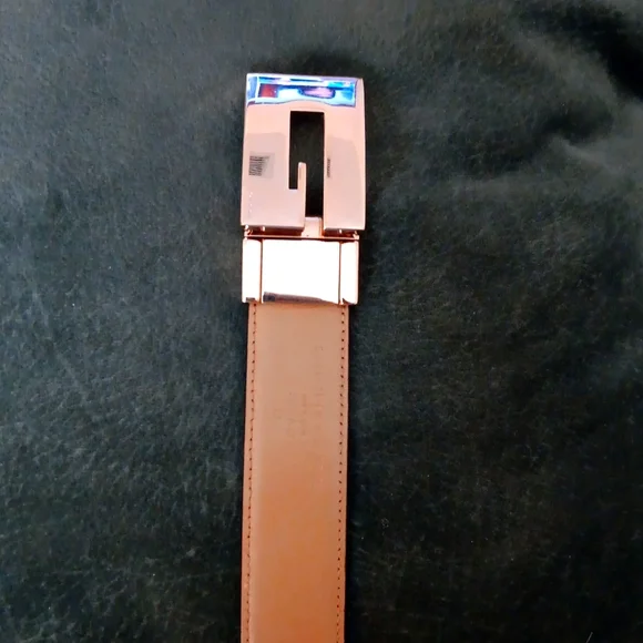 Gucci LuxuryVintage Reversible Elegant Black Leather /CamelBelt with Gold G. - Picture 2 of 9